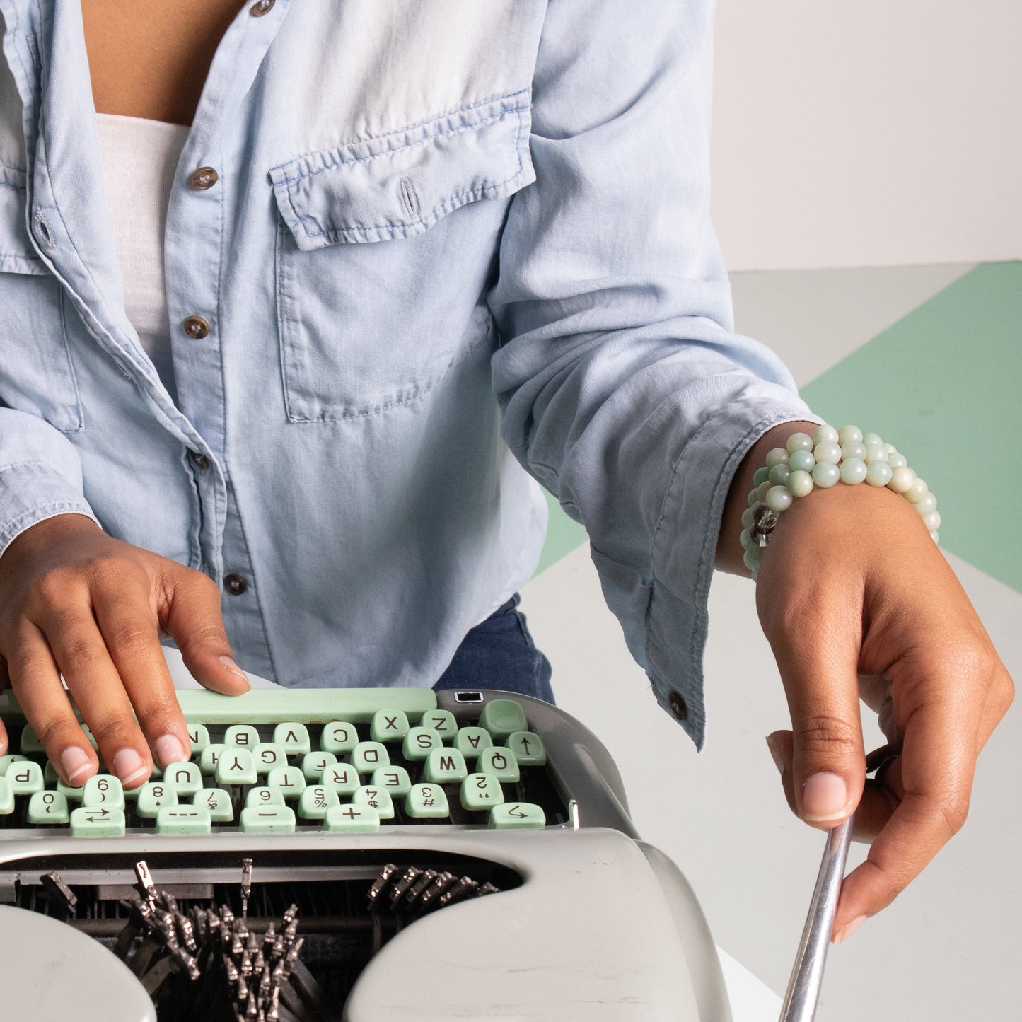 SERENITY Loop Amazonite Bracelet - Authentic Flow