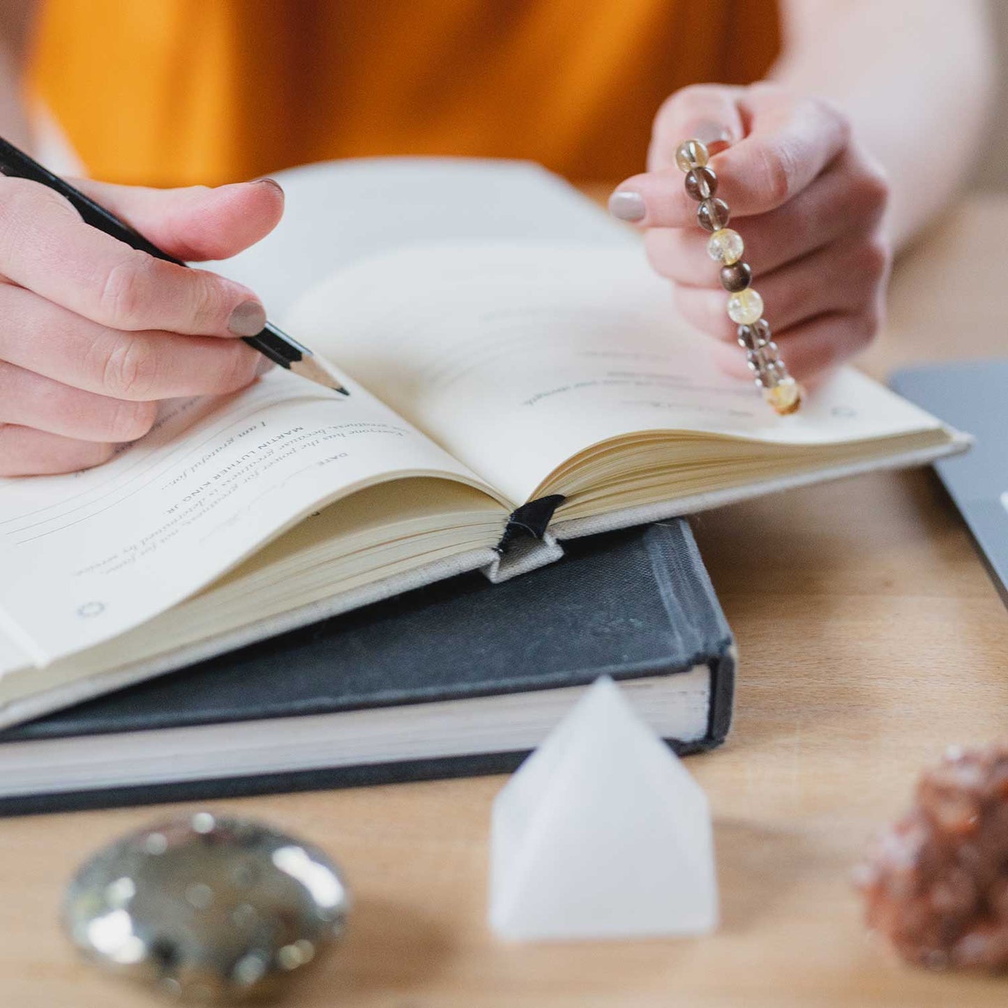 FOCUS Anchor 'Remover of Obstacles' Bracelet